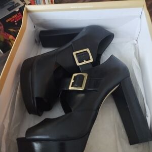 Michael Kors Eleni Platform heels